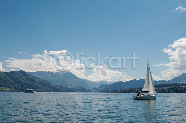 사람없음 JPG 포토 구름(자연) 루체른 스위스 야외 요트 유럽풍경 주간 풍경(경치) 하늘 해외풍경 호수