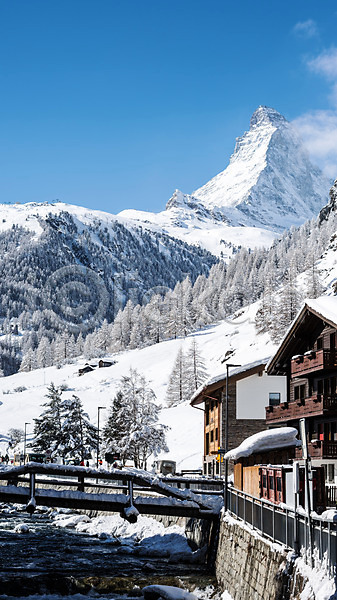 사람없음 JPG 포토 겨울 겨울풍경 눈(날씨) 산 스위스 야외 유럽풍경 주간 체르마트 풍경(경치) 해외풍경