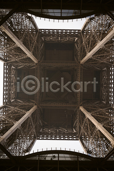 사람없음 JPG 로우앵글 포토 건축물 야외 에펠탑 유럽풍경 주간 파리(프랑스) 풍경(경치) 프랑스 해외풍경