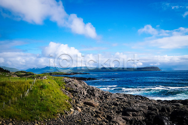 사람없음 JPG 포토 구름(자연) 맑음 바다 바위(돌) 스트레이모이섬 야외 자연 주간 페로제도 풍경(경치) 하늘 해외풍경