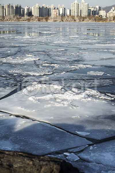 사람없음 JPG 포토 겨울 결빙 빌딩 서울 야외 얼음 여의도 주간 한강